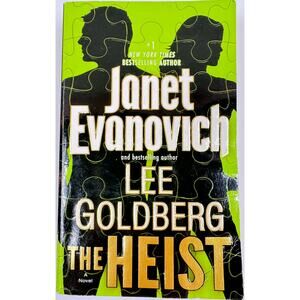 The Heist by Janet Evanovich (Paperback)